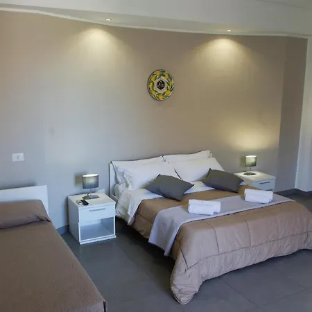 Ermes 4* アヴォラ