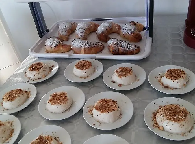 לינה וארוחת בוקר Ermes