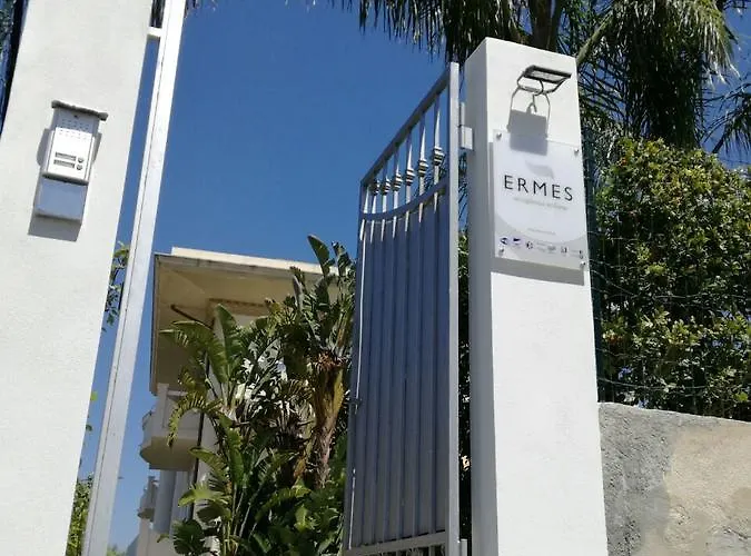 Ermes לינה וארוחת בוקר אבולה